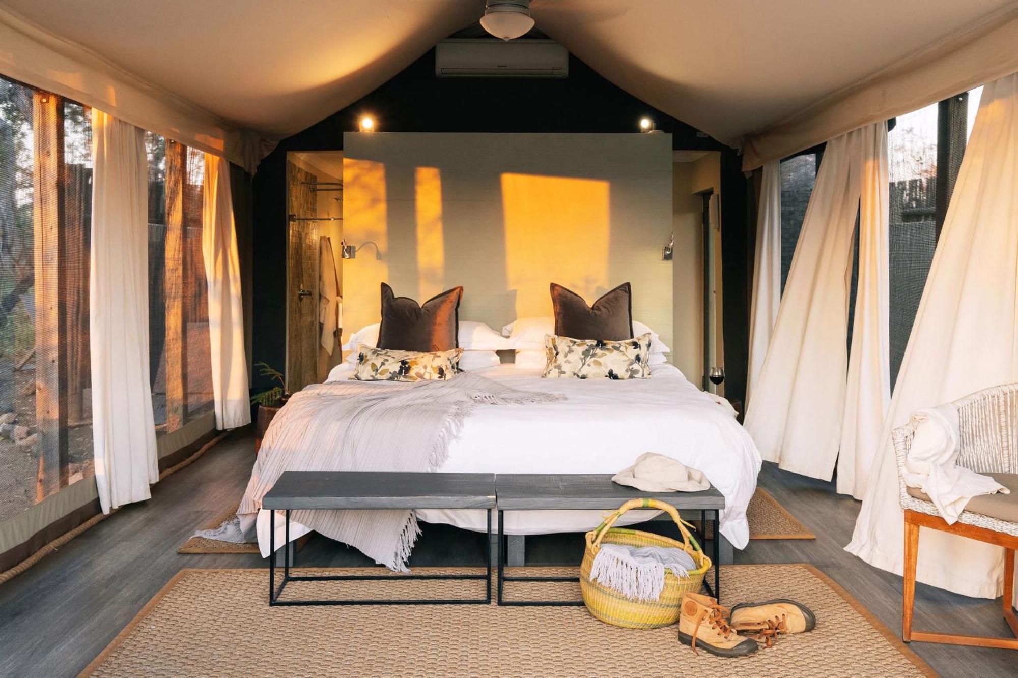 Simbavati River Lodge Timbavati Game Reserve Εξωτερικό φωτογραφία